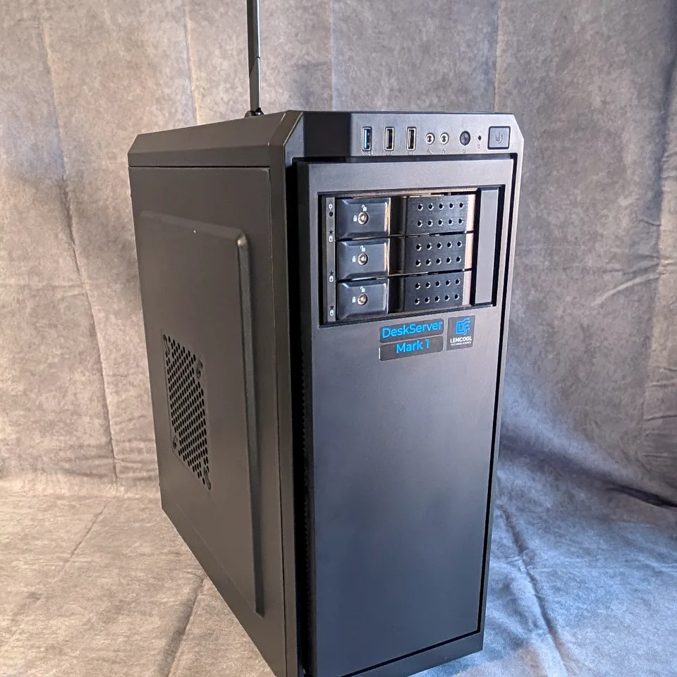 DeskServer™ Mark 1